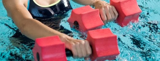Exercices de musculation à faire dans votre piscine