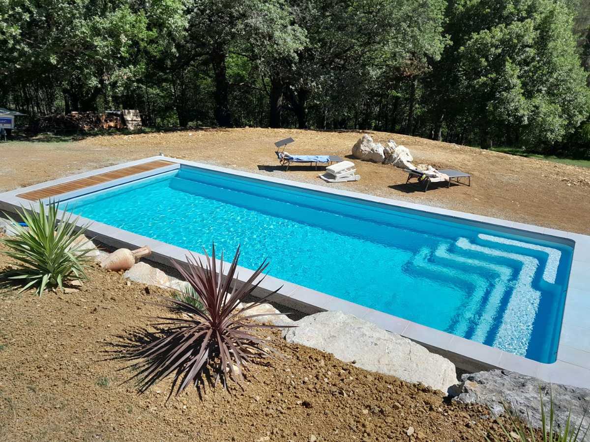 Piscine Coque Ou Liner