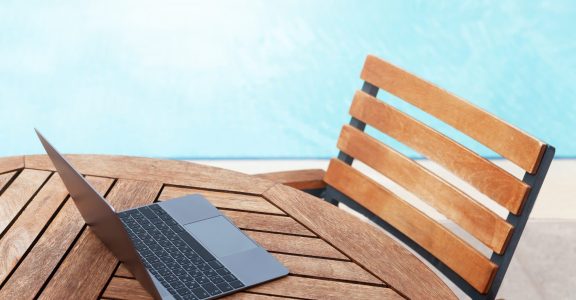 Quel&#x20;est&#x20;le&#x20;prix&#x20;d&amp;&#x23;8217&#x3B;une&#x20;piscine&#x20;coque&#x20;polyester&#x20;Piscines&#x20;Ibiza&#x20;&#x3F;