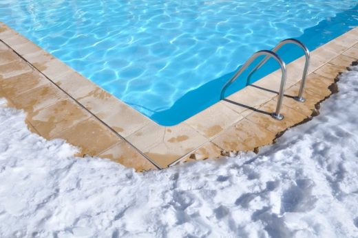 Hivernage d&#039;une piscine : quand et comment faire ?