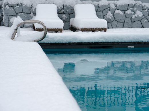 Les étapes pour réussir la mise en hivernage de sa piscine