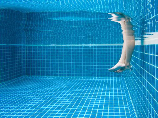 REVÊTEMENT DE PISCINE : SUIVEZ LE GUIDE !