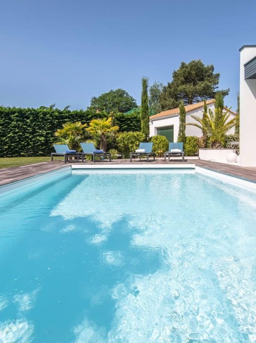 Produits de traitement piscine : guide complet