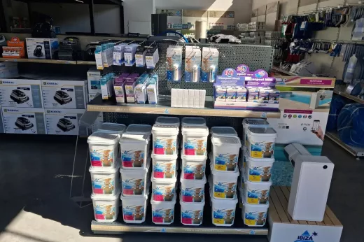Traitement de l'eau et kits d'analyse pour piscine - Magasin Piscines Ibiza Lempdes