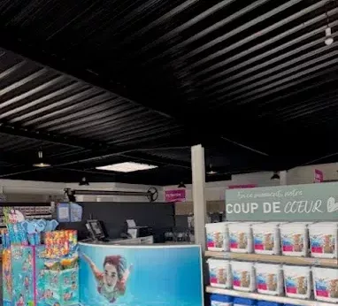 Intérieur magasin piscine - Piscine Ibiza Coignières