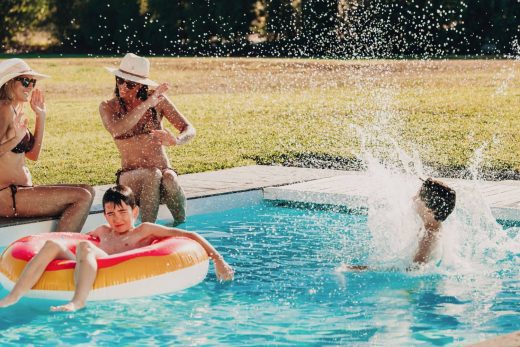 Prolongez l’été avec une pompe à chaleur de piscine